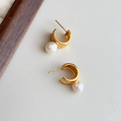 Wave Pearl Earrings