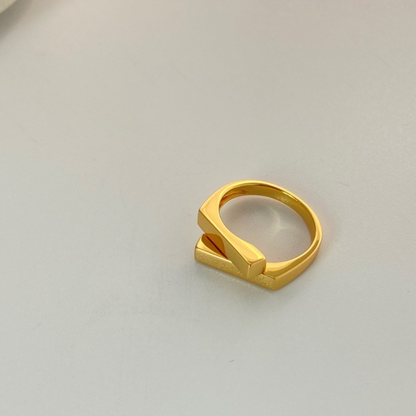 Minimalist Line Ring