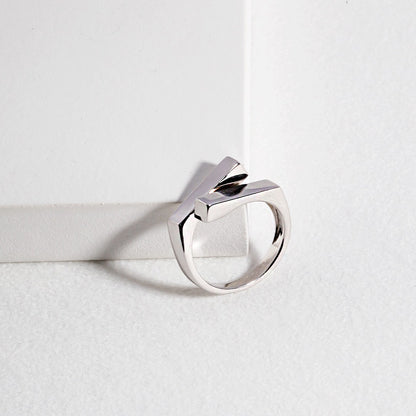 Minimalist Line Ring