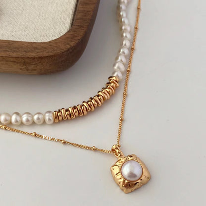 Cubical Elegance Pearl Necklace